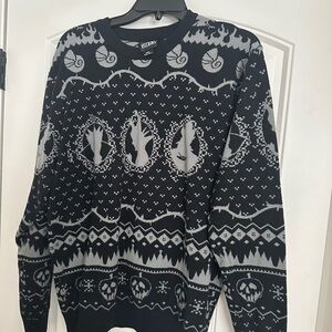 Disneys “Villain” Black and Gray Sweater Size M